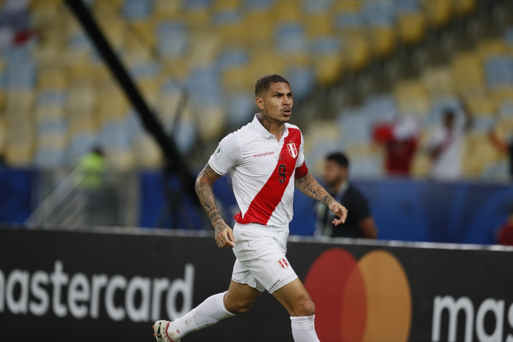 Paolo guerrero impacto en las marcas tras polemico fichaje 29 02 2024