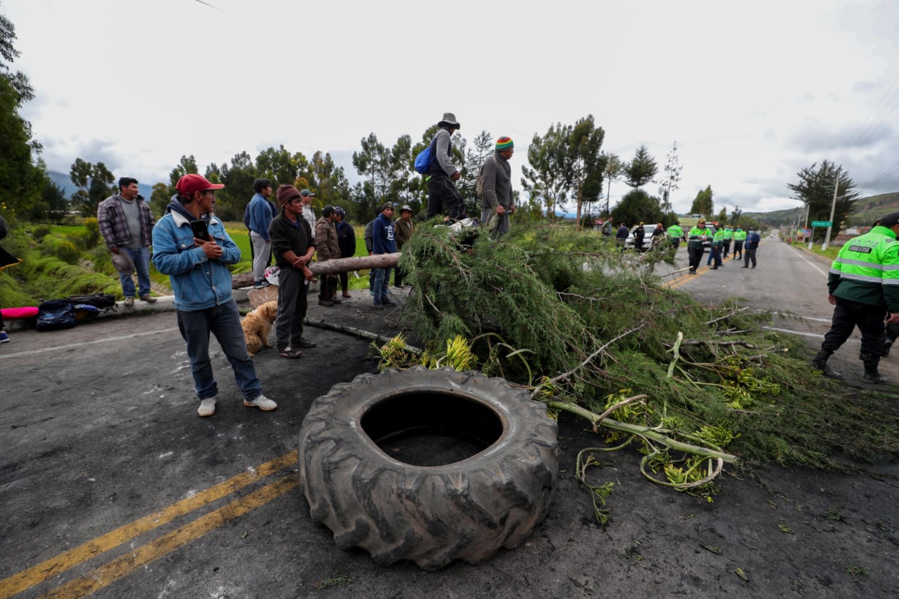 portada rol de las empresas frente a los conflictos sociales 26 04 22