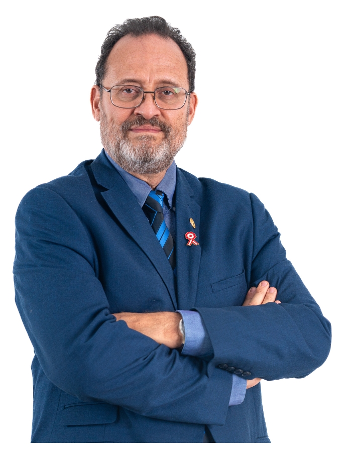 imagen-docente-cesar-neves